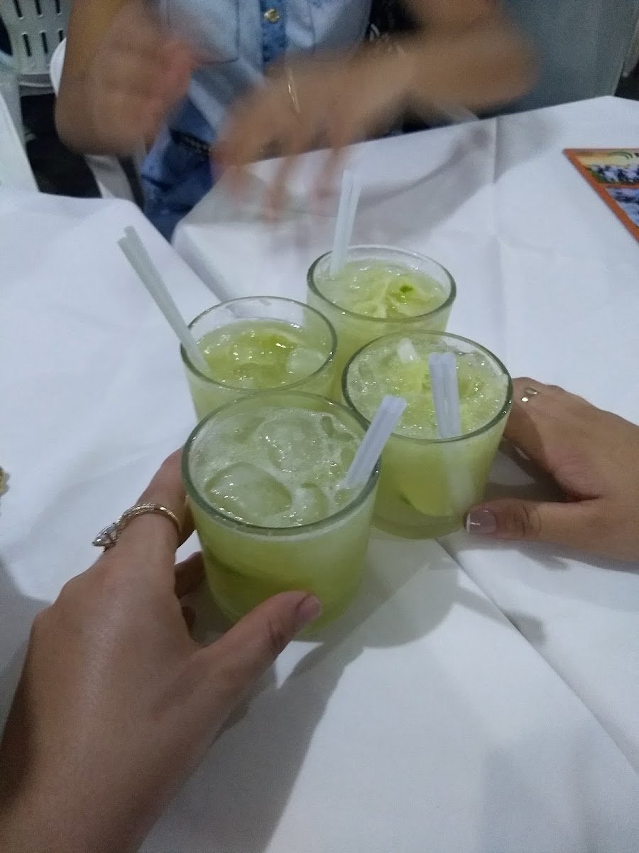 Aquarius Lanchonete E Pizzaria-8